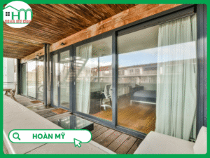 cửa kính bị mờ